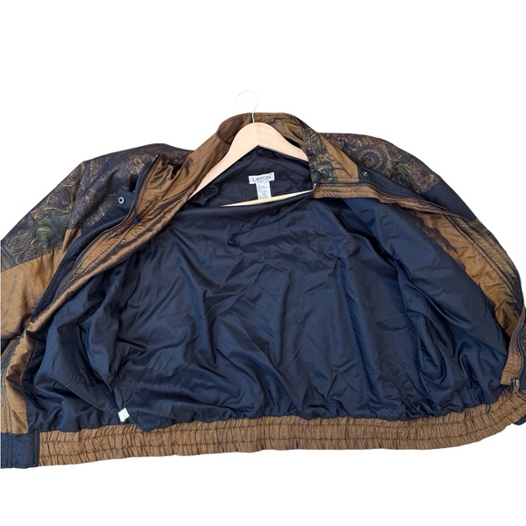Vintage Lavon Women’s Black & Gold Copper Paisley Print Jacket Size Medium - Picture 4 of 6